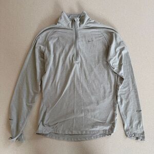 Nike Women’s Light Gray Zip-Up